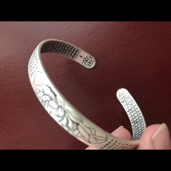 Heart Lotus Sutra Bracelet - Picture 3 of 4